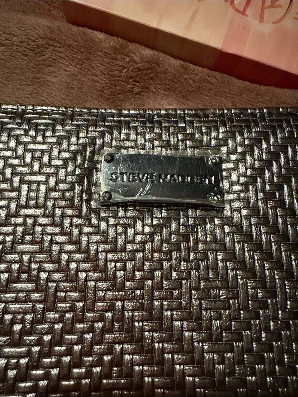 Steve Madden Metallic Woven Wristlet Clutch - Silver BRAND NEW-NEVER USED